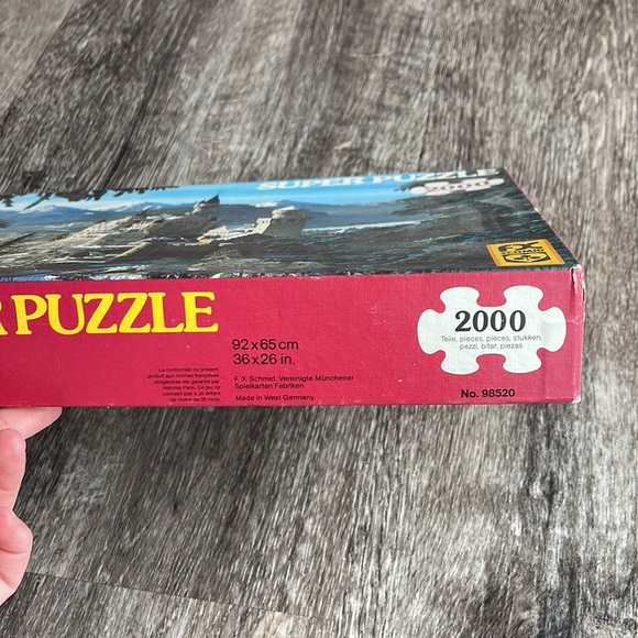 NEW!! 2000 piece jigsaw super puzzle - Picture 4 of 6
